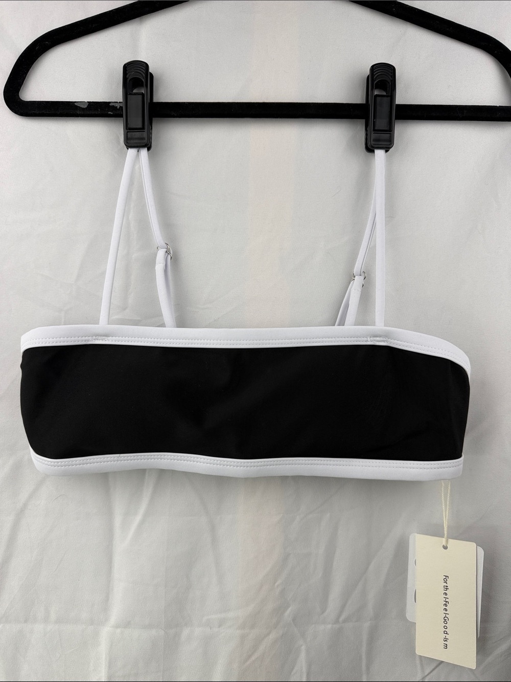 Commense Women’s Size M Women’s Black and White Adjustable Strap Bandeau Bikini